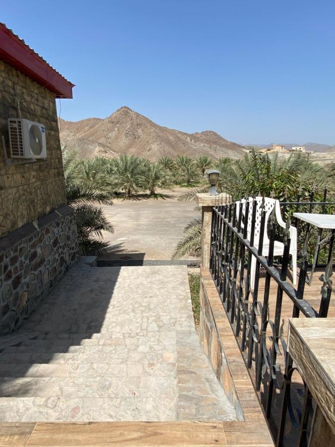 Vila Uae Farm Qur Exteriér fotografie