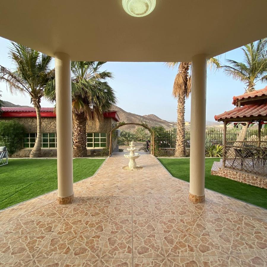 Vila Uae Farm Qur Exteriér fotografie