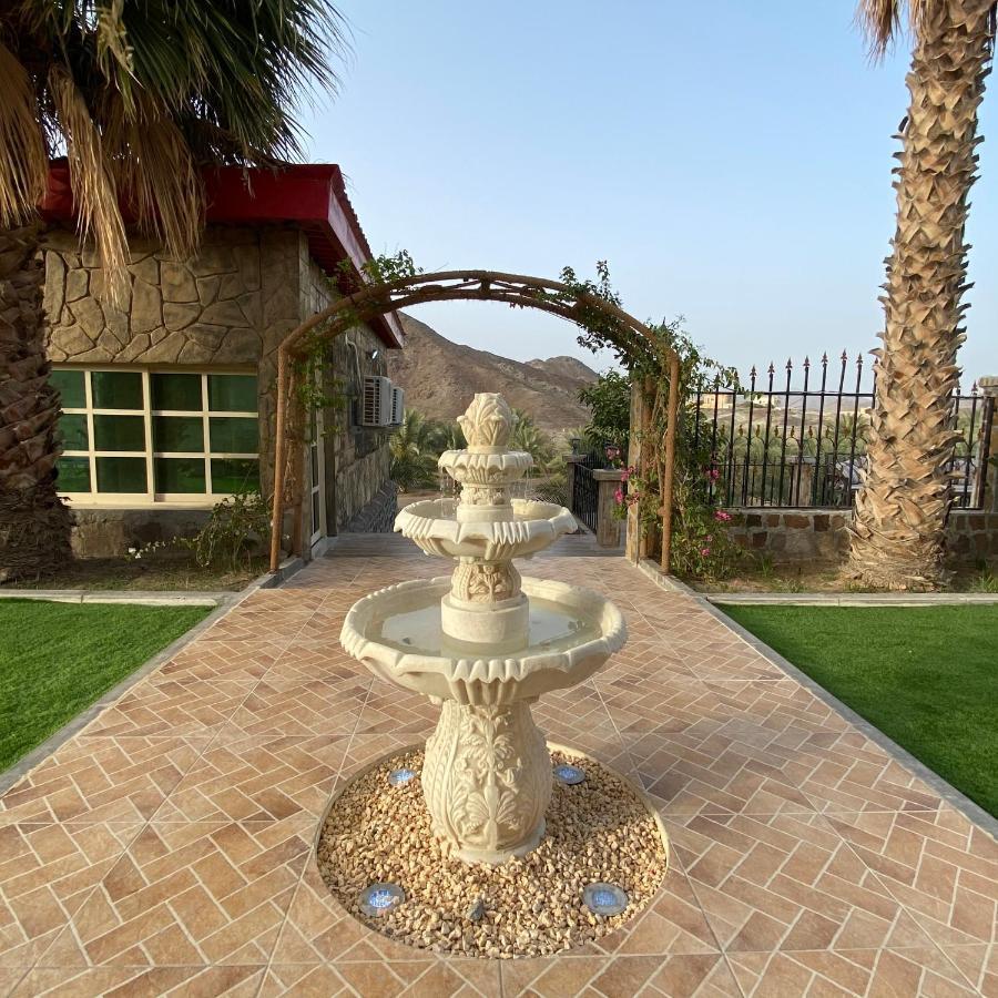 Vila Uae Farm Qur Exteriér fotografie