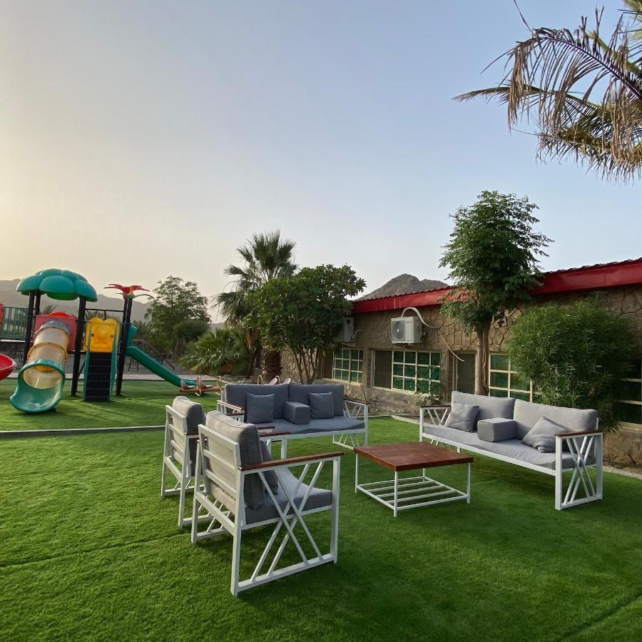 Vila Uae Farm Qur Exteriér fotografie
